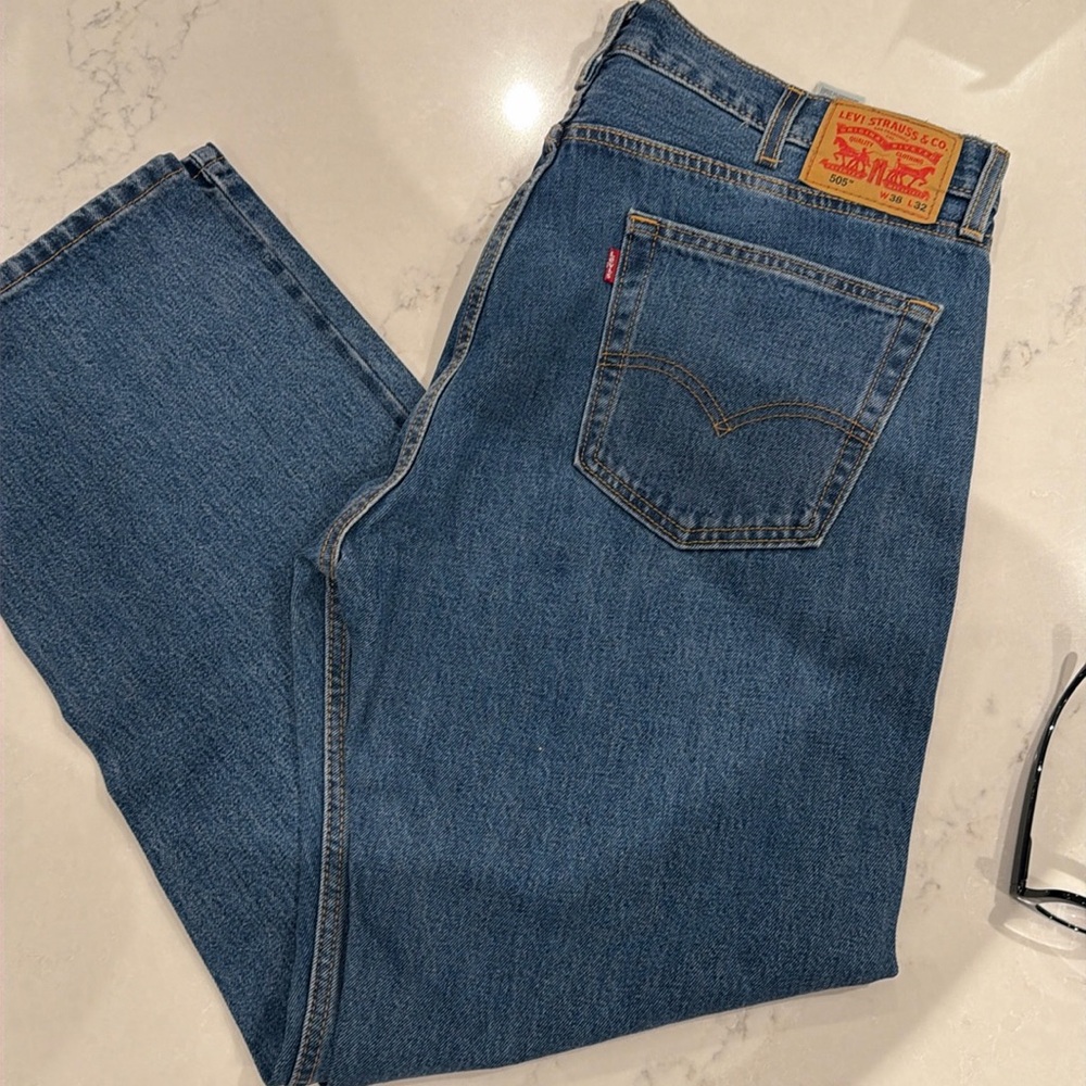Men’s - perfect condition Levi’s 505 jeans, size 38 x 32